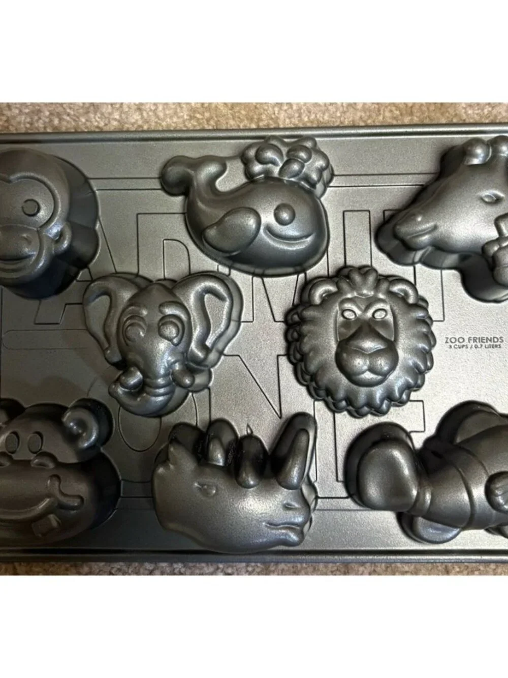 Nordic Ware Zoo Friends Cake Pan Monkey Hippo Lion Elephant Whale Giraffe Fish